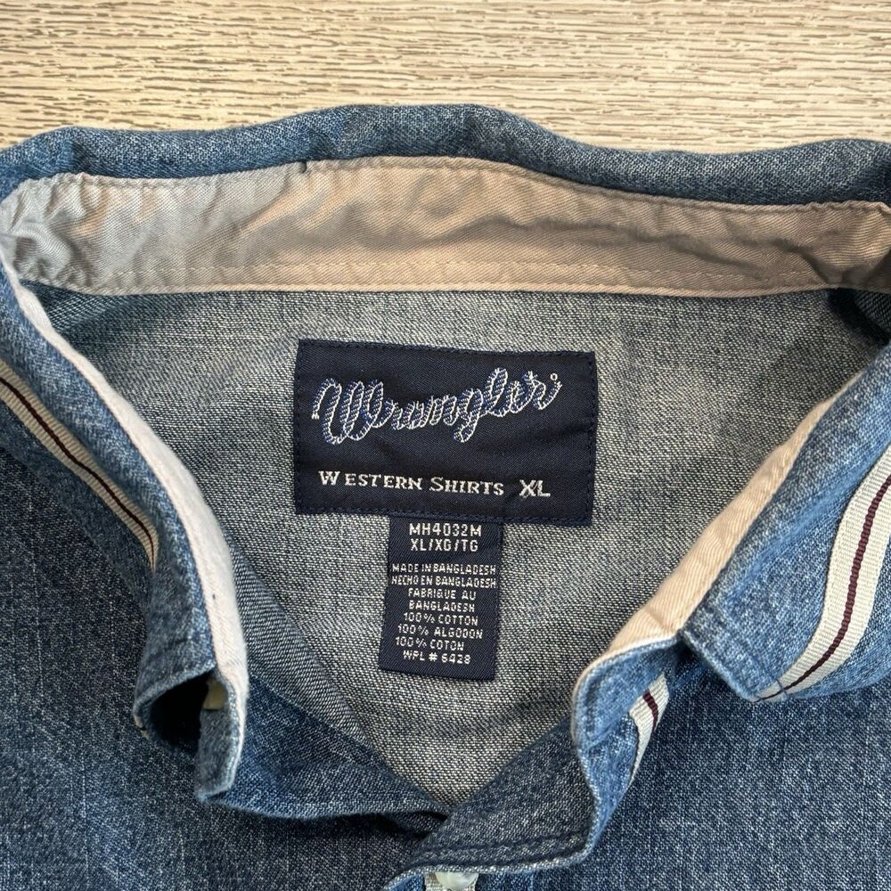 Wrangler Denim Button Down Shirt Mens XL Long Sleeve Workwear Western Vintage - Picture 4 of 7